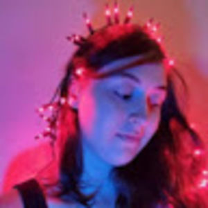 Meet your Posher, Izzy